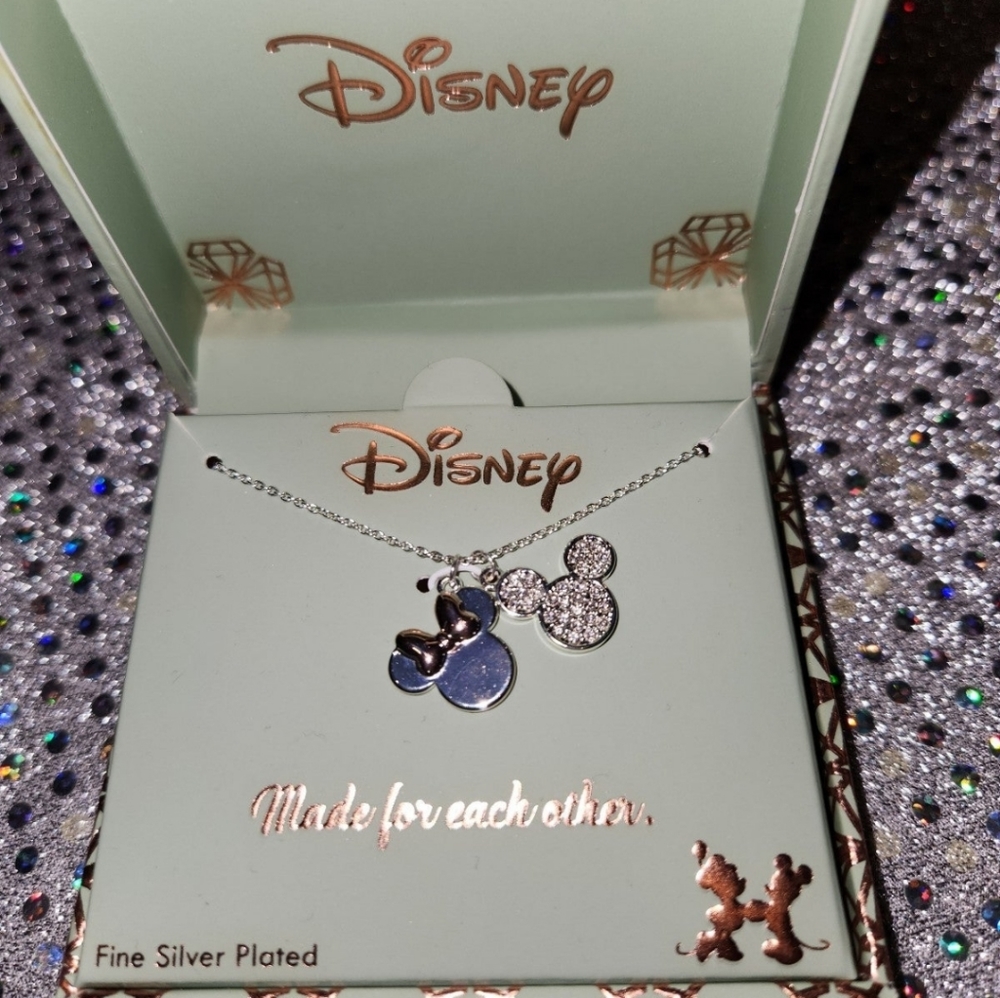 Disney Mickey Minnie necklace